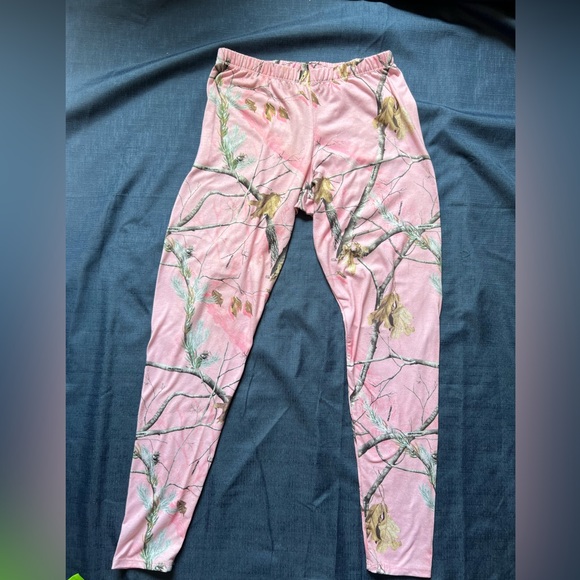 Realtree leggings. - Picture 1 of 3
